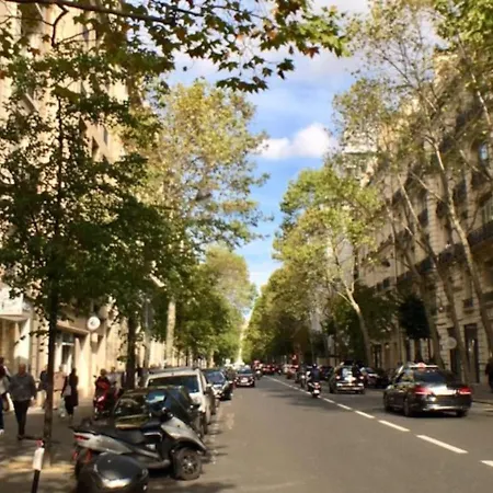 Appartamento Studio Rénové Proche Champs-elysées Et Tour Eiffel Parigi